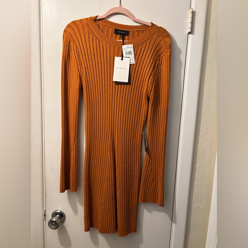 En Saison  Long Sleeve Ribbed Dress in Orange/mustard color